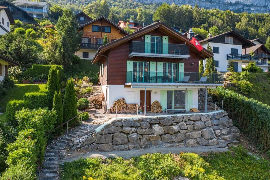 Exklusives Chalet Mit Traumhafter See- Und Bergsicht Зелисберг Экстерьер фото