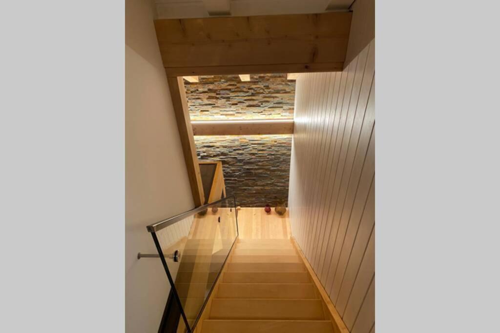 Exklusives Chalet Mit Traumhafter See- Und Bergsicht Зелисберг Экстерьер фото