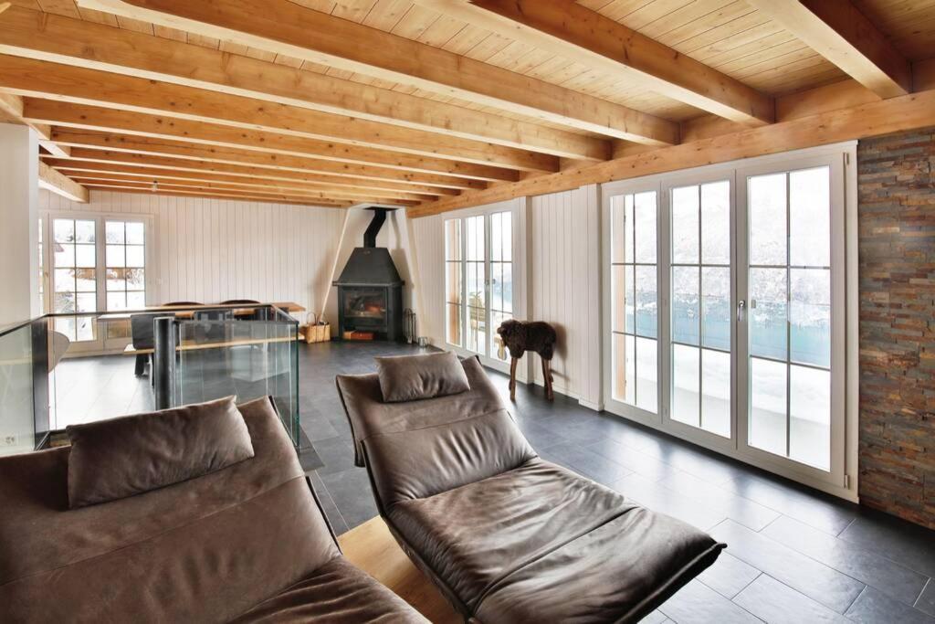 Exklusives Chalet Mit Traumhafter See- Und Bergsicht Зелисберг Экстерьер фото