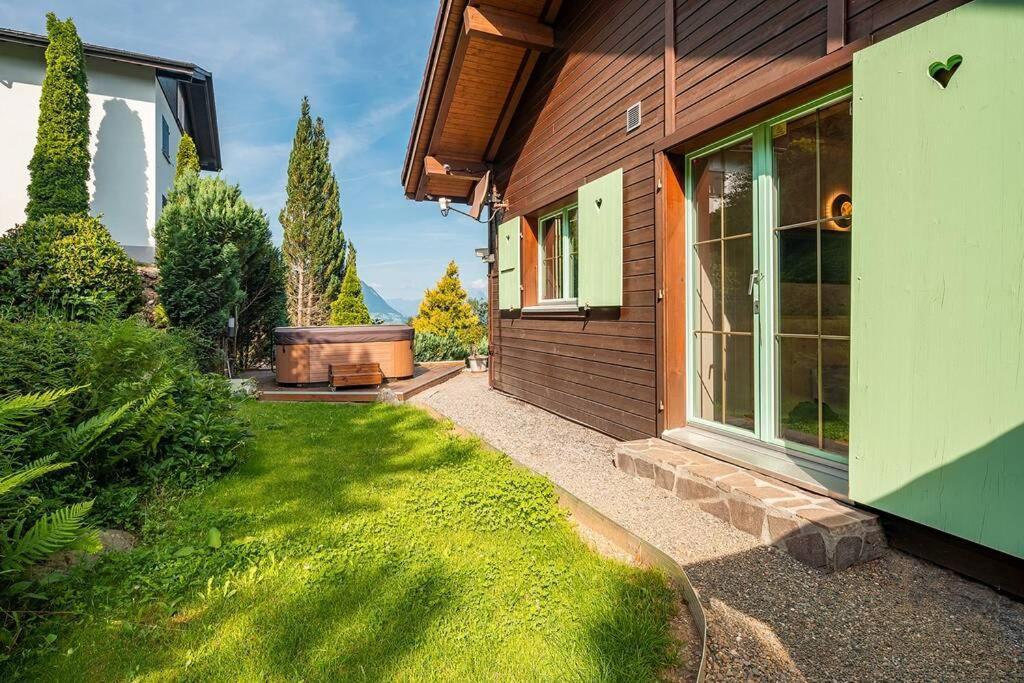 Exklusives Chalet Mit Traumhafter See- Und Bergsicht Зелисберг Экстерьер фото