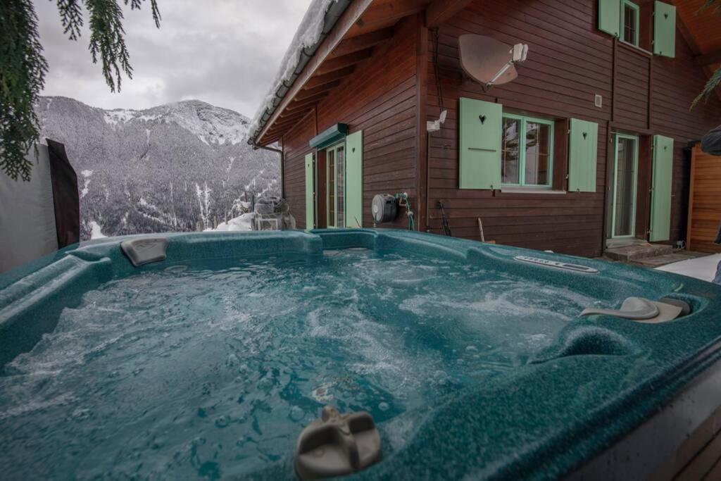 Exklusives Chalet Mit Traumhafter See- Und Bergsicht Зелисберг Экстерьер фото